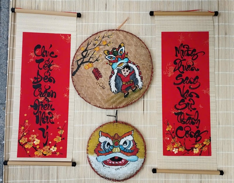 Câu đối Tết thường mang lại những lời chúc tốt đẹp, cầu chúc may mắn, bình an và thịnh vượng trong năm mới