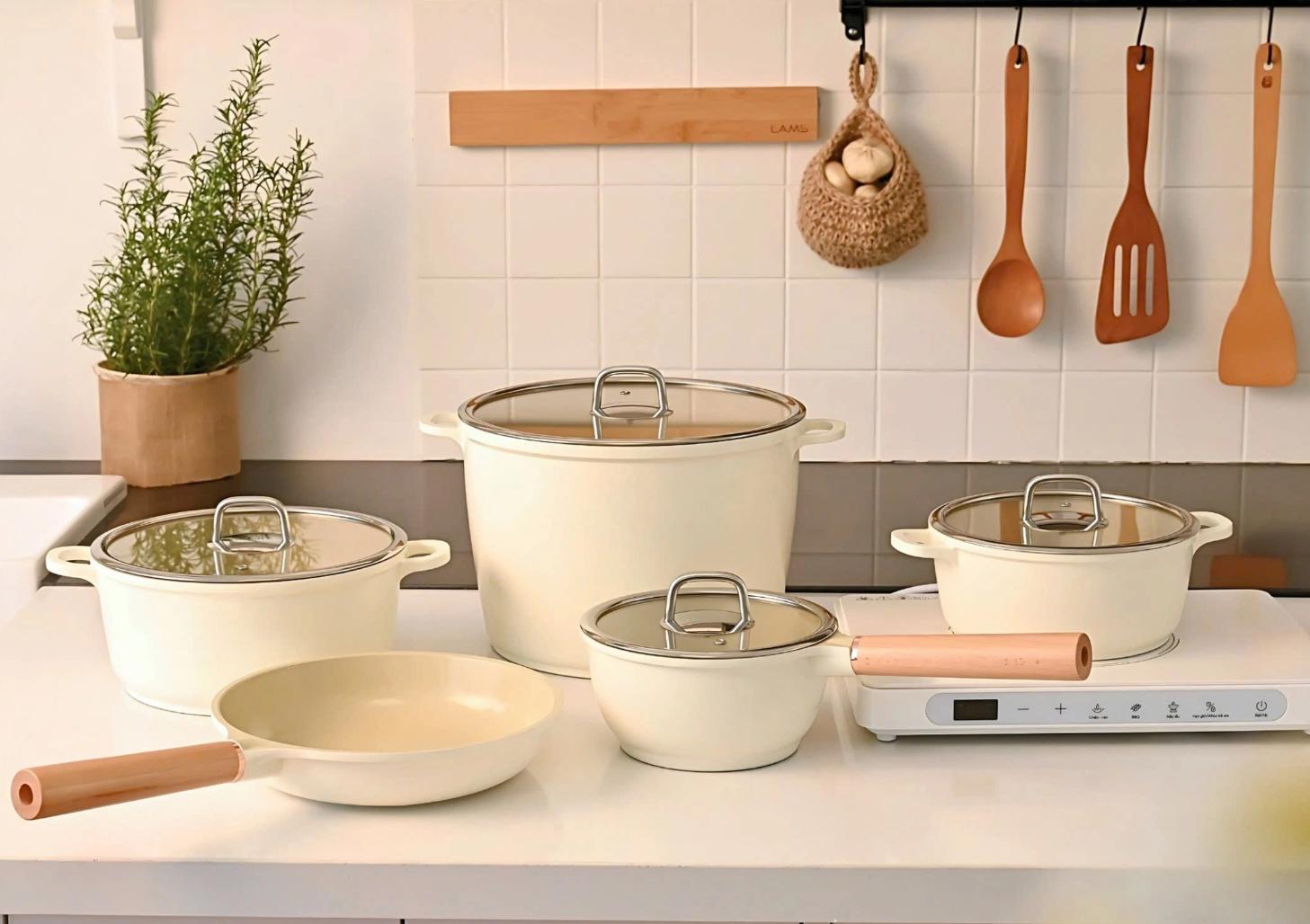 Bộ nồi làm quà tặng tân gia dưới 1 triệu